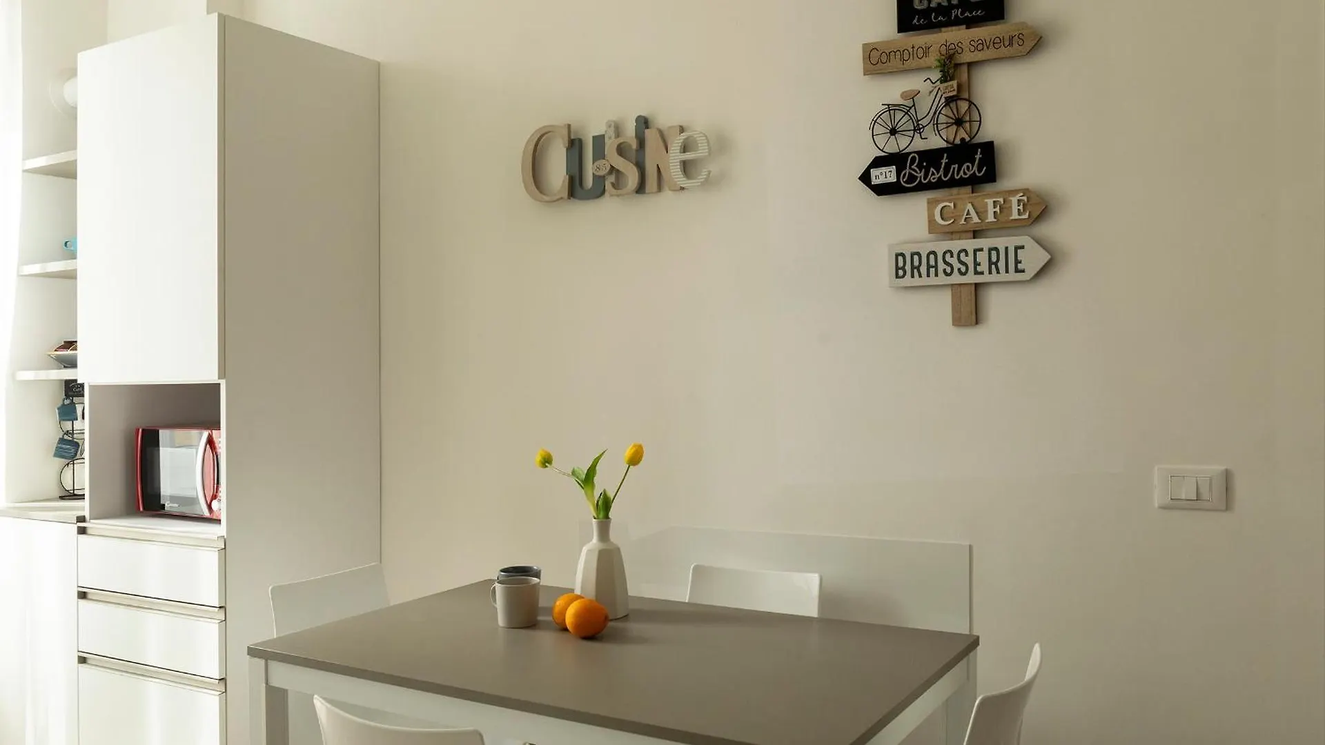 Corte95 - Bright & Spacious Apartment Rome 0*,